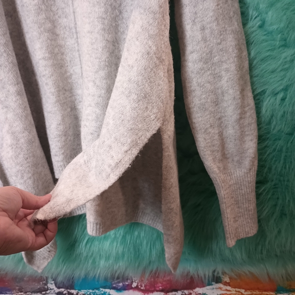 Kaisely Gray Cowl Neck Long Sleeve High Low Sweater Size M - Picture 7 of 13